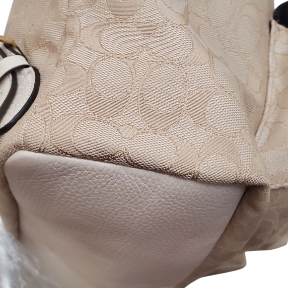 COACH F30275 Outline Signature Billie Khaki Chalk Jacquard Backpack - Picture 3 of 14